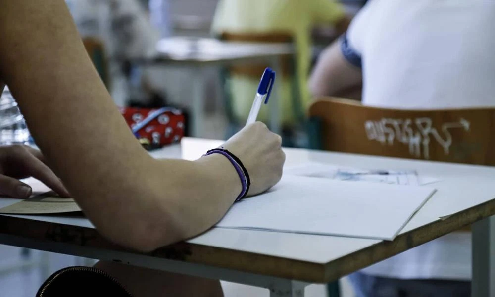Πανελλήνιες 2022 – Κρήτη: Τρεις μαθητές μηδενίστηκαν και αποβλήθηκαν - Τι συνέβη